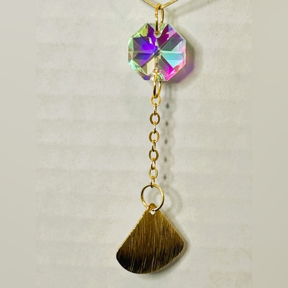 Hanging Gold Crystal Suncatcher Colorful Prism Pendant 17.5in - Picture 6 of 6